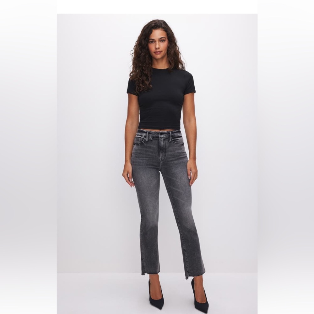 Good American good curve raw hem  high rise straight leg jean